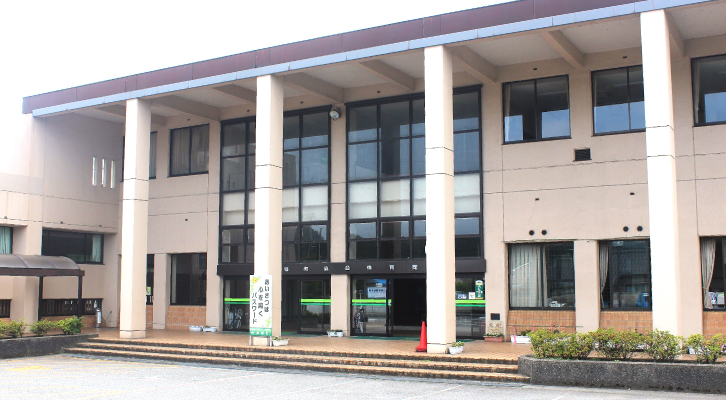 津幡町総合体育館の画像1