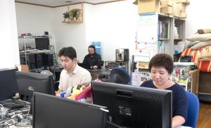 SOHOで働く人々の写真