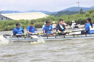 つばたレガッタの写真